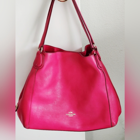 COACH | Edie Shoulder Bag 31 | Pebbled Leather | Fuschia - Picture 2 of 14